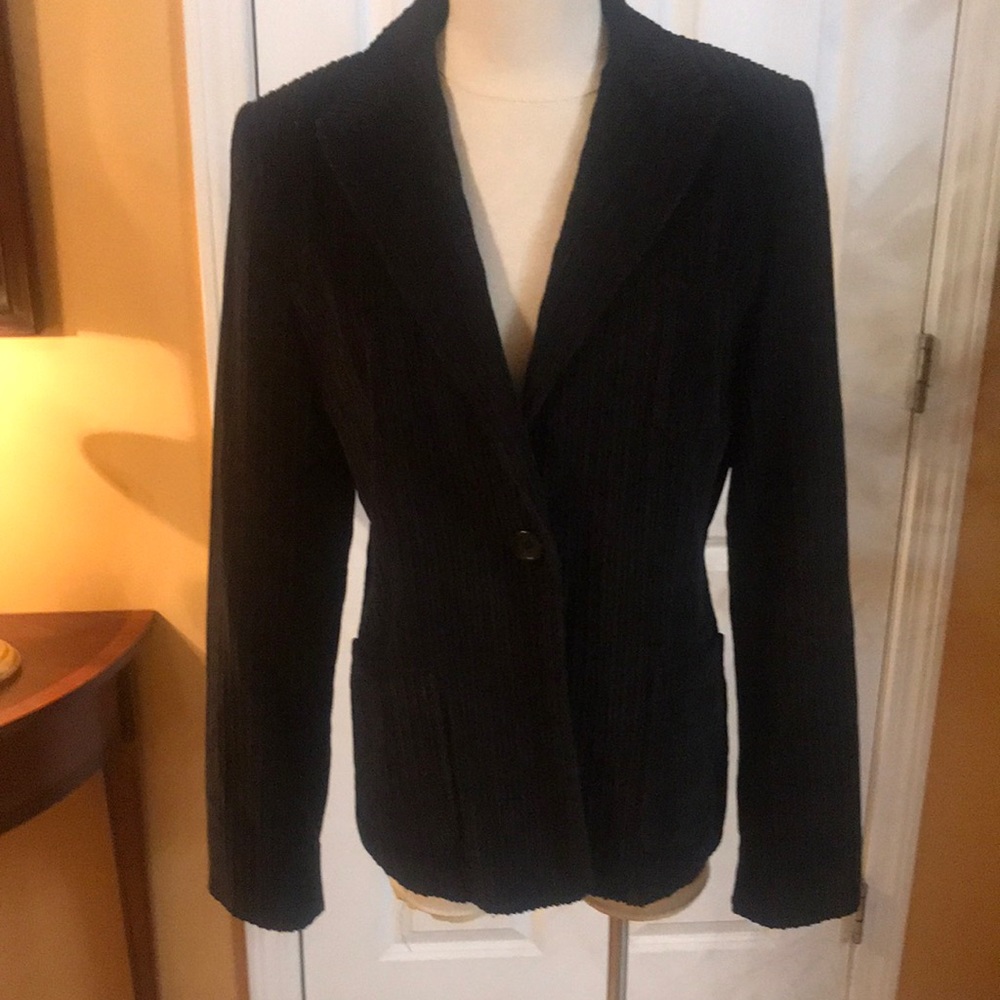 Vintage black blazer by Neva.